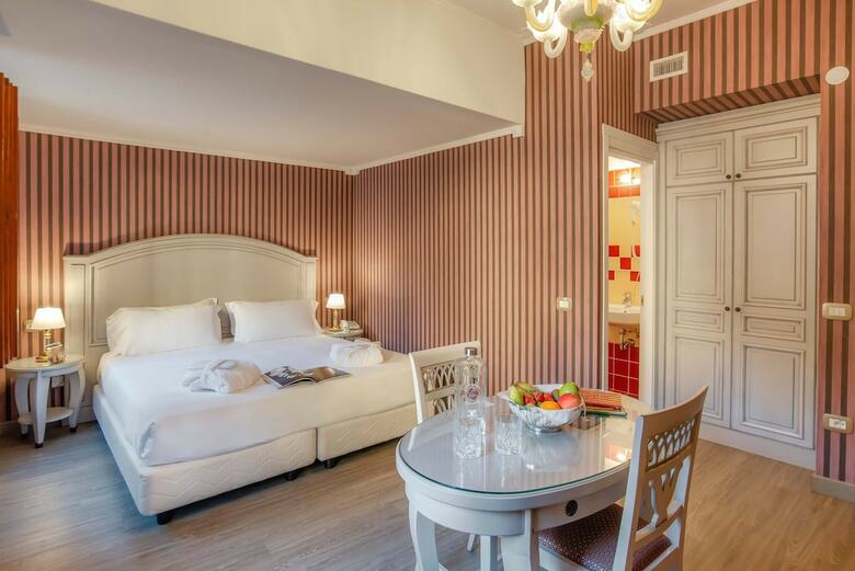 Hotel La Fenice Et Des Artistes