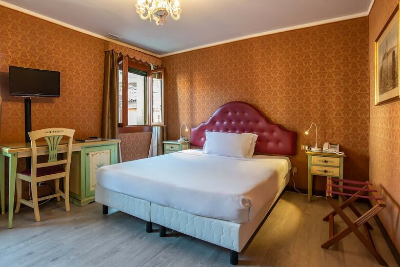 Hotel La Fenice Et Des Artistes
