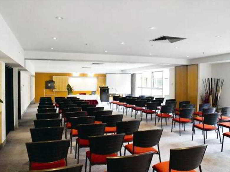Hotel Quality Downtowner On Lygon