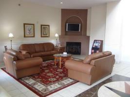 Best Western Plus Bass Hotel & Suites