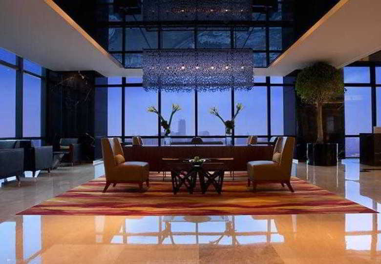 Hotel Renaissance Zhongshan Park