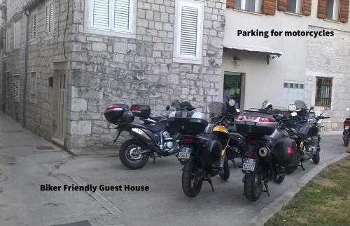 Residencia Carolrooms