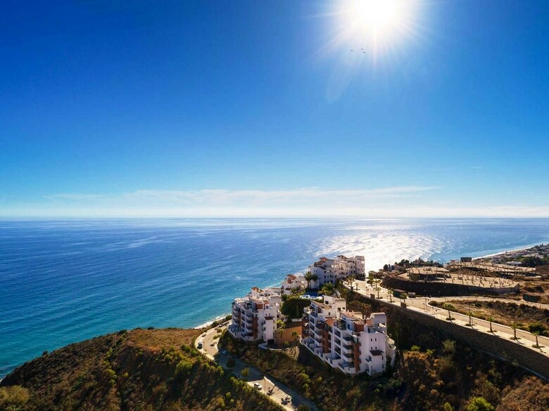 Apartamentos Ol�e Nerja Holiday Rentals By Fuerte Group