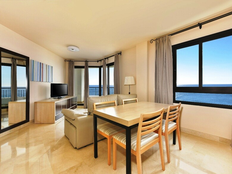 Apartamentos Ol�e Nerja Holiday Rentals By Fuerte Group