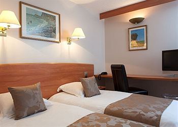 Comfort Hotel Cergy Pontoise
