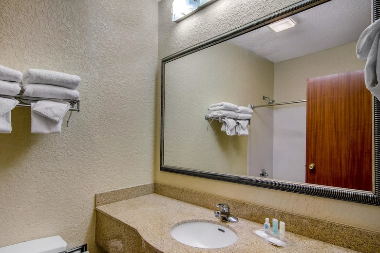 Hotel Comfort Suites Gwinnett Place