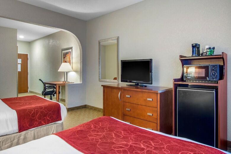 Hotel Comfort Suites Gwinnett Place