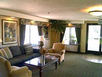 Hotel Quality Inn & Suites-extended Stay Suites