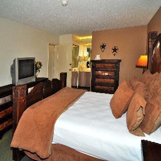 Hotel Quality Inn & Suites Cattle Baron