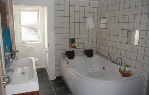 Holiday Home Marielyst Strandpark V