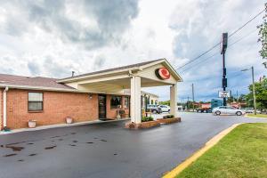 Hotel Econo Lodge North