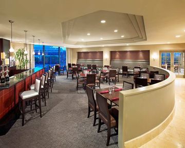 Doubletree Club Hotel San Diego