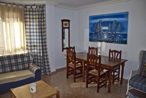 Hostal Y Apartamentos La Vereda