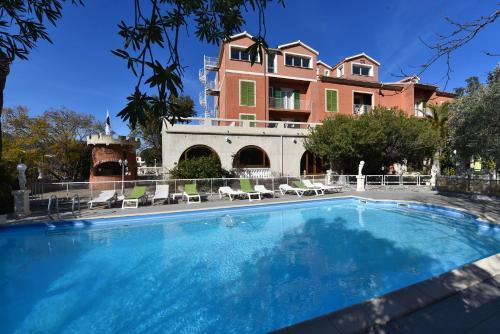 Hotel Castellu Rossu