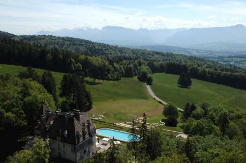 Hotel Domaine Des Aveni�res