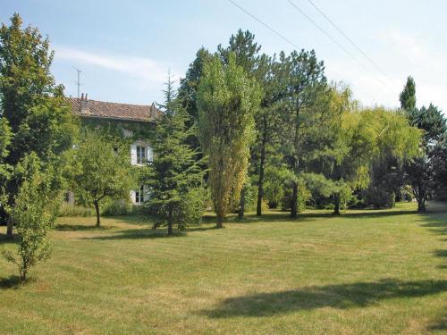 Holiday Home Quartier Charmanjon