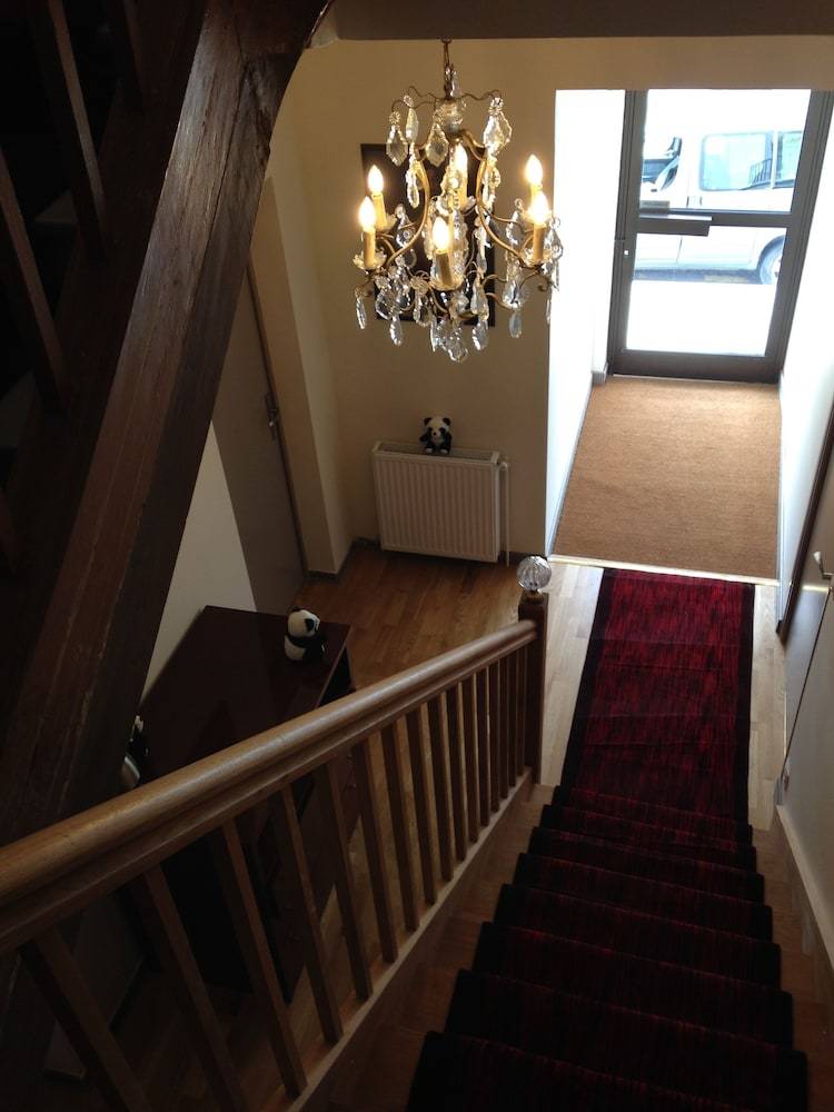 Hostal Maison Du Chatelain