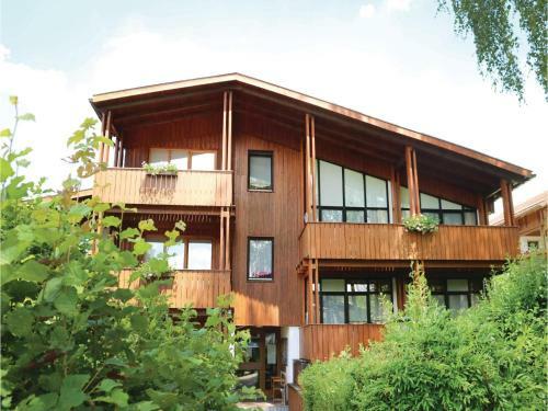 Two-bedroom Apartment In Grafenwiesen