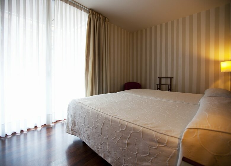 Hotel Zenit Borrell