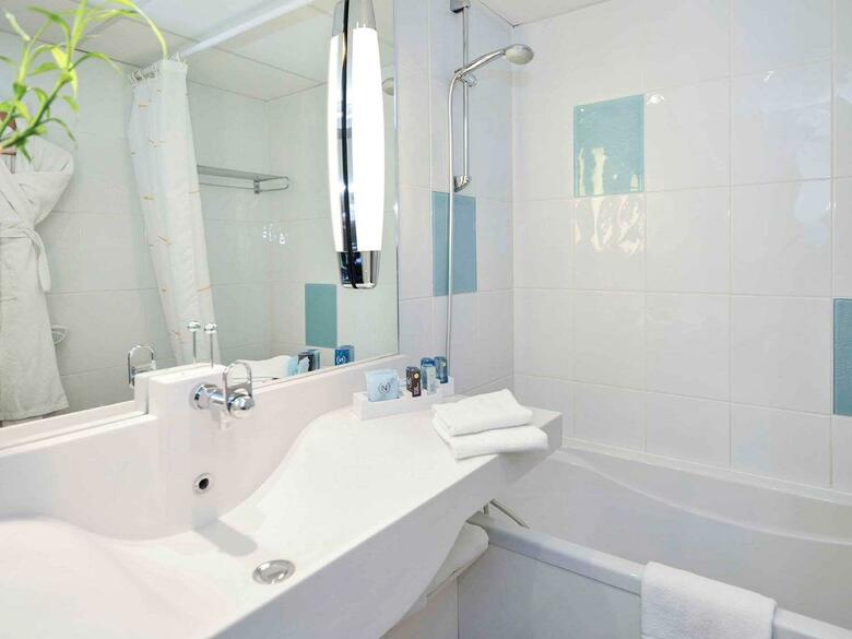 Hotel Novotel Bordeaux Le Lac