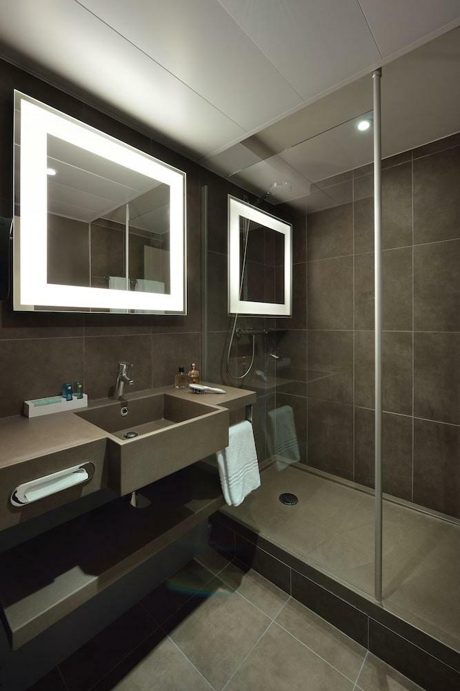 Hotel Novotel Bordeaux Le Lac