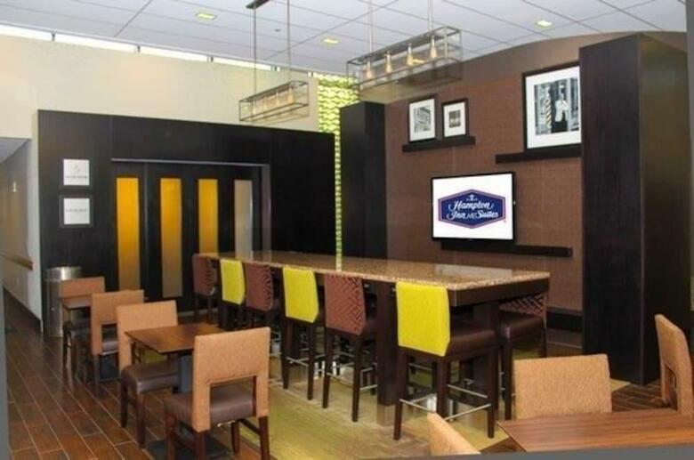 Hotel Hampton Inn & Suites Boston Crosstown Center