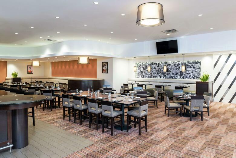 Hotel Hilton Grand Rapids Airport