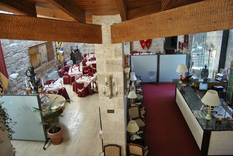 Hotel Se�orio De Olmillos