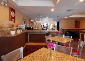 Hotel Comfort Suites Las Colinas Center