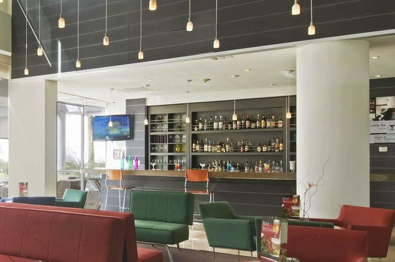 Hotel Fiesta Inn Torreon Galerias