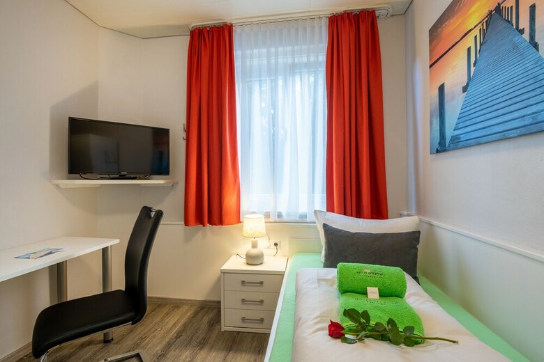 Hotel Seerose(.)