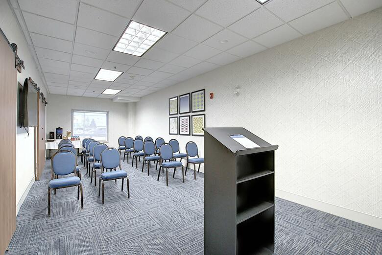 Hotel Holiday Inn Express Airport-calgary