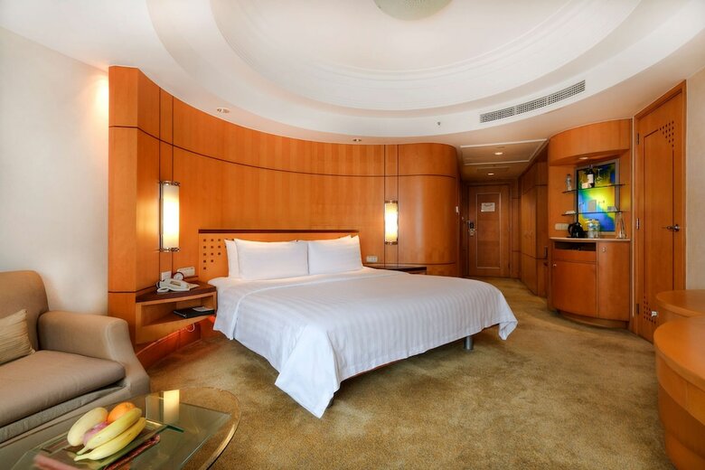 Hotel Makati Shangri-la Manila (Dlx)