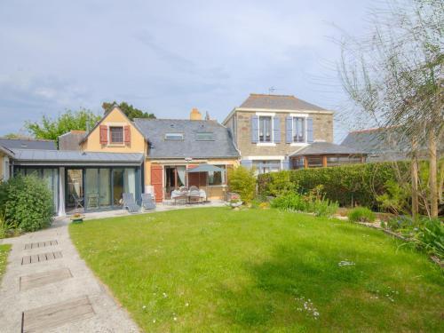 Holiday Home Maison Chateaubriand