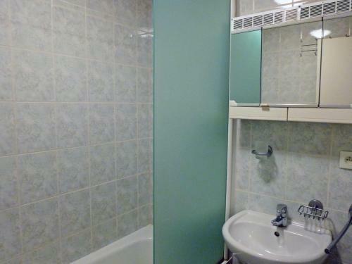 Apartment Le 2100 A Et B.8