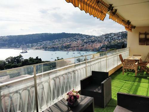 Apartamento Luxurious Flat With Stunning View On Boulevard Napol�on III