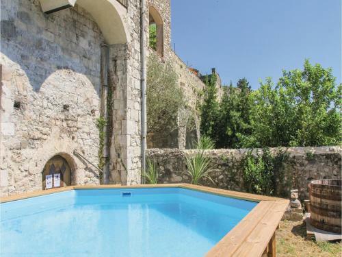 Four-bedroom Holiday Home In Viviers