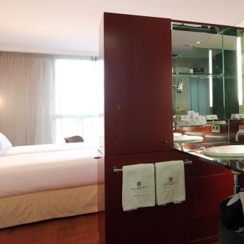 Hotel Reina Petronila