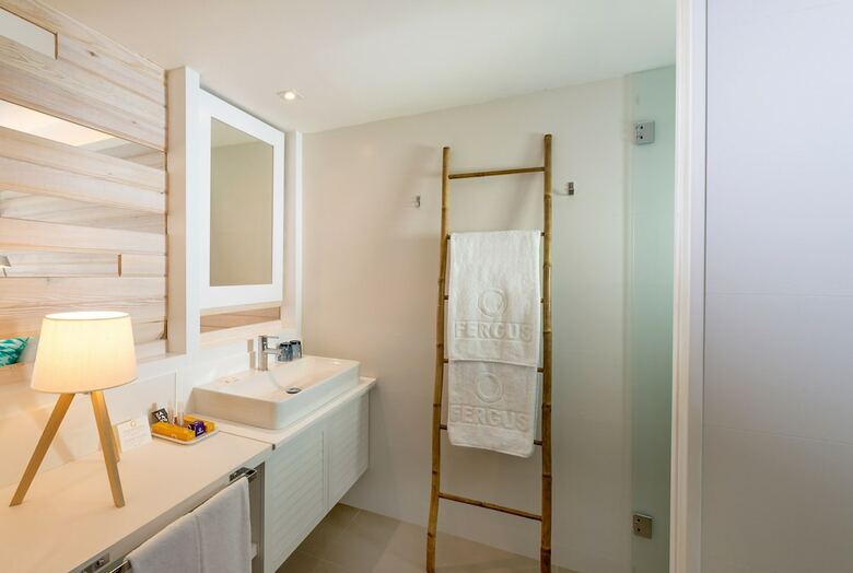 Hotel Fergus Style Palmanova