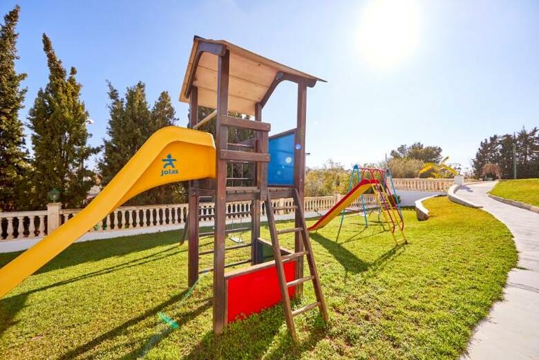 Apartamentos Holiday Center