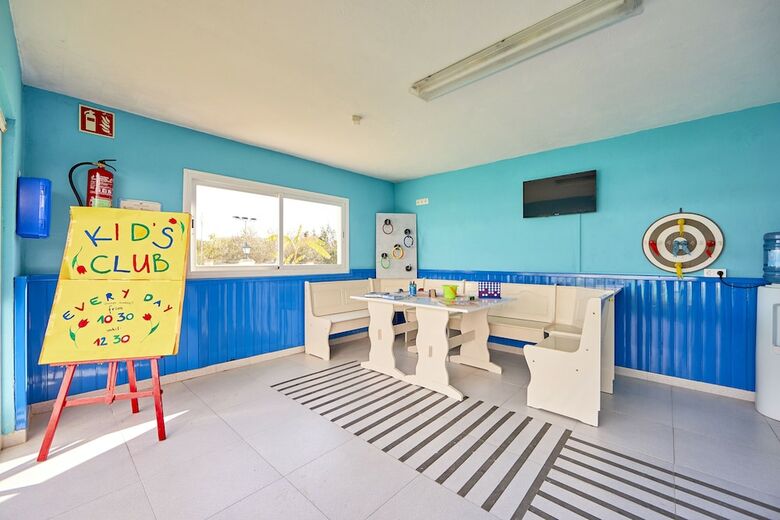 Apartamentos Holiday Center