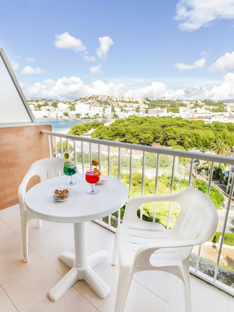 Reverence Life Hotel - Adults Only