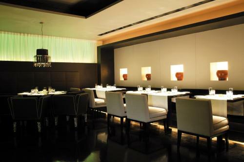 Hotel The Gray