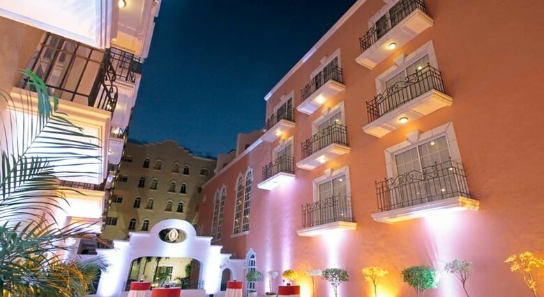 Hotel Villa Mercedes Curio Collection By Hilton