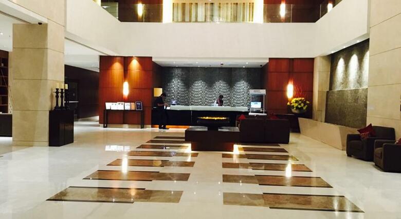 Hotel Somerset Greenways
