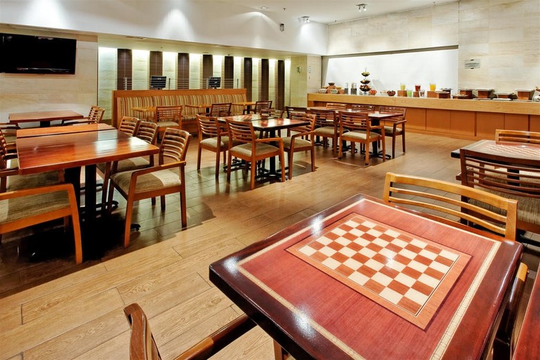 Hotel Holiday Inn Express Puerto Montt