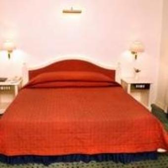 Hotel Gokulam Park Kochi