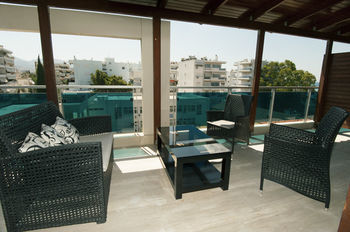 Nefeli Hotel