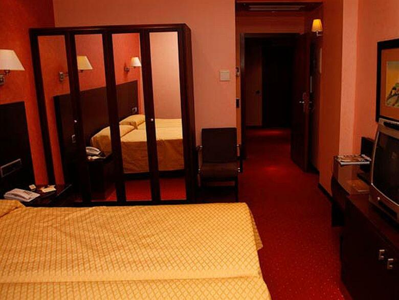Hotel San Juan de Los Reyes