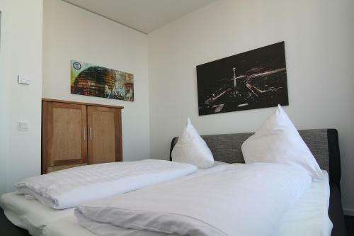 Holiday At Alexanderplatz Apartments